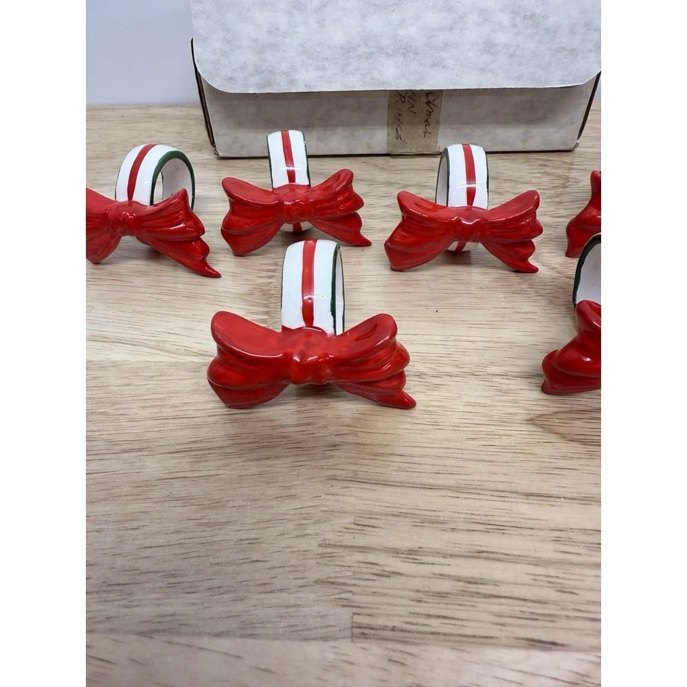 Vintage Napkin Rings set of 6 Red Bows‎ Green Taiwan #34